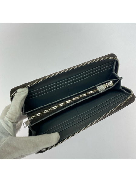 DIESEL 長財布 カウレザー Dロゴ ラウンドジッピーウォレット