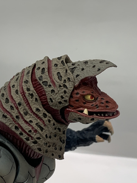 S.H.Figuarts ゴルザ 開封品 説明書欠品 S.H.フィギュアーツ ウルトラマンティガ 超古代怪獣ゴルザ