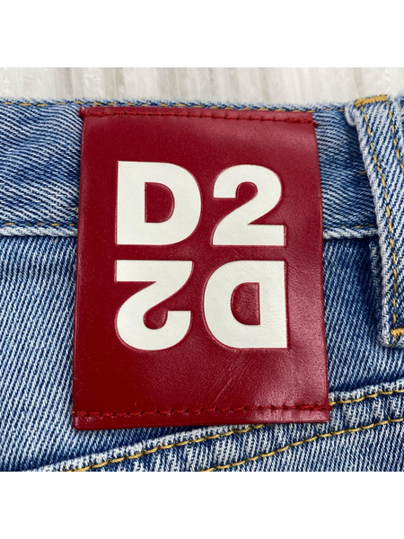 DSQUARED2 デニム・ジーンズ S74LB0665 S30662