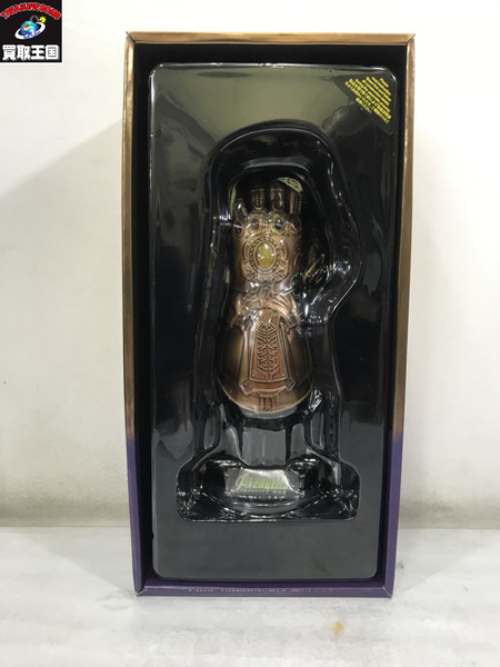 海外限定　アベンジャーズ　インフィニティガントレット ピンバッジセット 61bsM617moL._UF894,1000_QL80_.jpg
