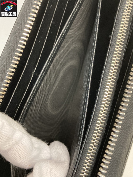 長財布 PRADA サフィアーノ トライアングル ジップアラウンド財布