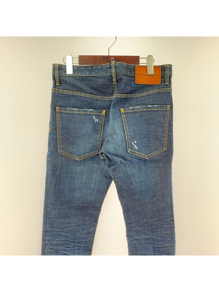 DSQUARED2 デニム・ジーンズ