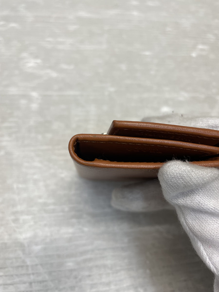 PRADA シルバーロゴプレート 6連キーケース 茶