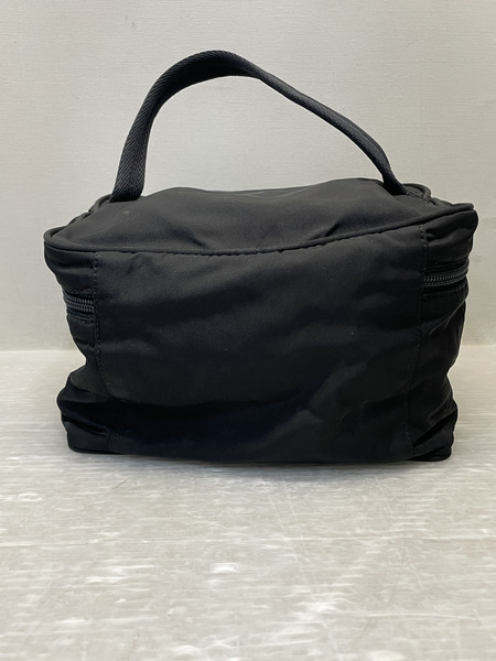 PRADA 三角プレート ナイロンバニティバッグ 黒[値下]