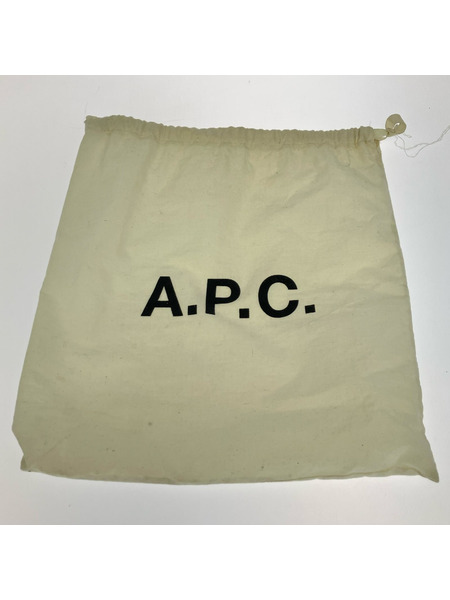A.P.C. ショルダーバッグ ハーフムーン レザー ショルダーバッグ ブラウン