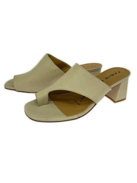 FABIO RUSCONI パンプス・ヒール チャンキーソールスクエアトゥサンダル