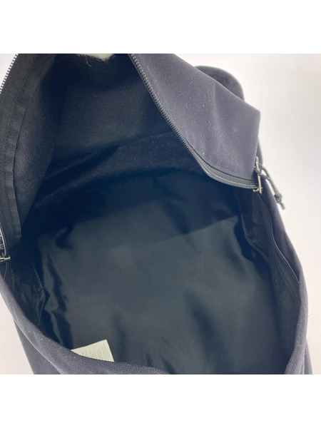 EASTPAK リュックサック・バックパック 24L PADDED PAK BLACK