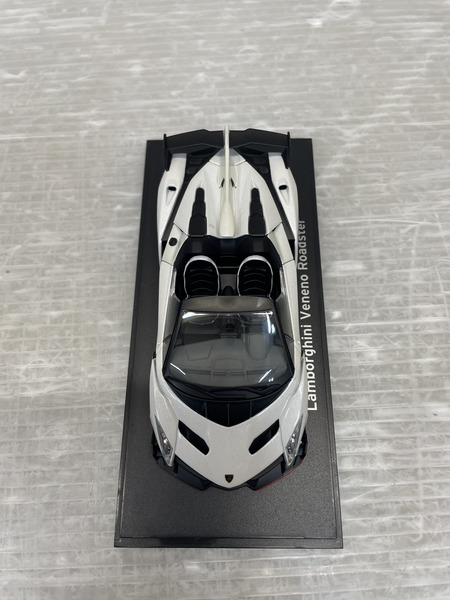 京商/1:43ランボルギーニ ヴェネーノ 白 ミニカー Amazon | 京商オリジナル 1/43 ランボルギーニ ヴェネーノ
