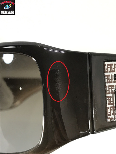 FENDI FS5084 サイドロゴサングラス　茶