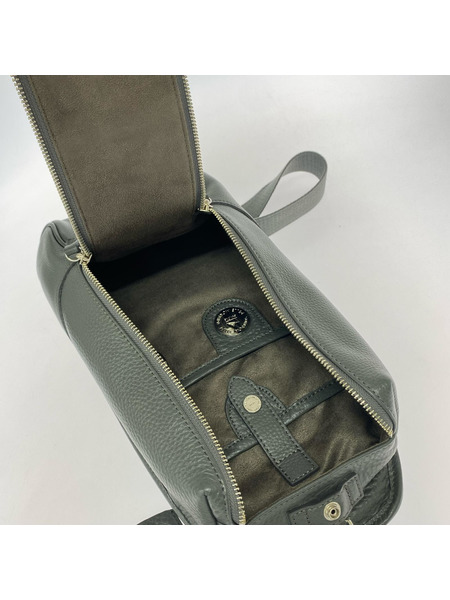 ボディバッグ pelle morbida/レザー/グレー系