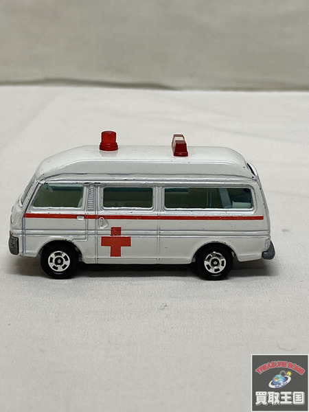 トミカ トミカ 黒箱 キャラバン 救急車 日本製　1/67