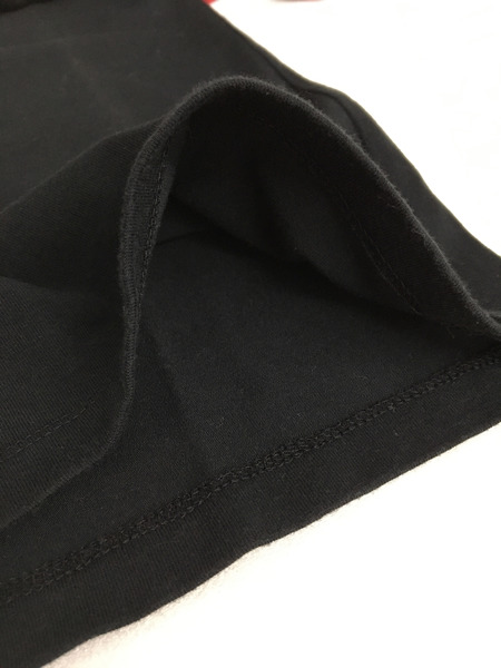 CELINE レディースラグ衣料 トリオンフロゴ スタッズ Tシャツ (S) 黒赤