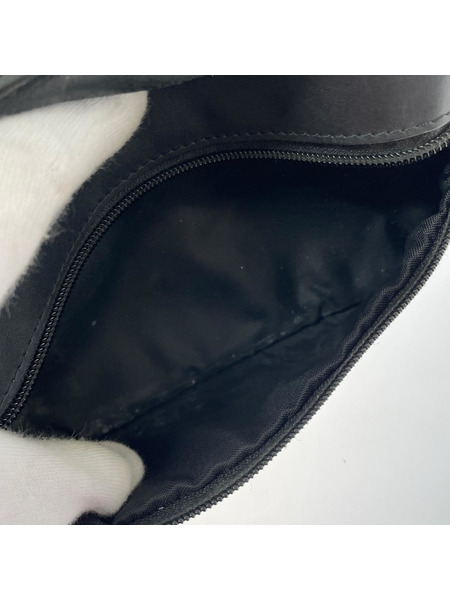 Supreme ボディバッグ 23AW LEATHER WAIST BAG