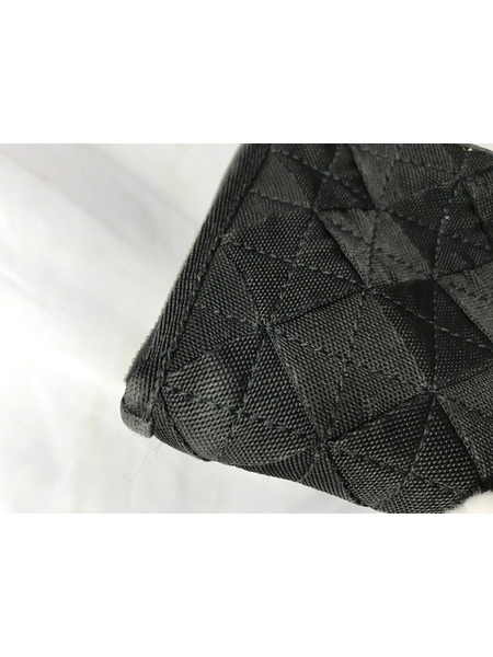 長財布 イントレチャート ラウンドジップ ロングウォレット ブラック