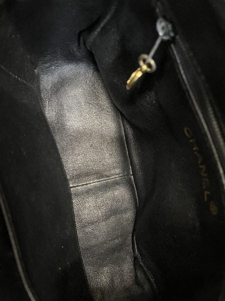 CHANEL Vステッチ シェブロン ラムスキンチェーンショルダーバッグ ブラック