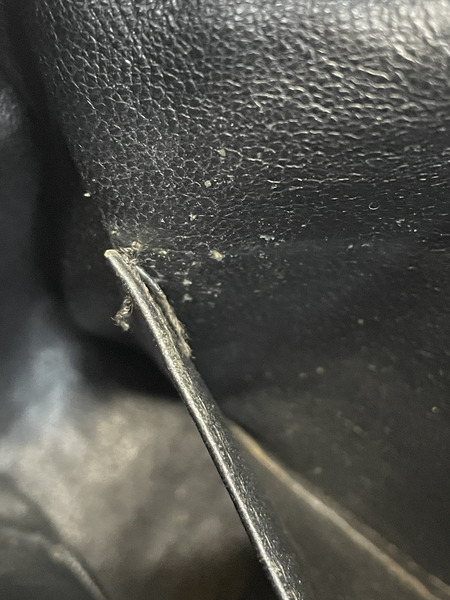 CHANEL Vステッチ シェブロン ラムスキンチェーンショルダーバッグ ブラック