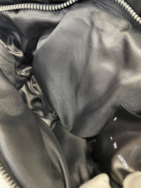 HELIOT EMIL カラビナ ナイロンボディバッグ ブラック