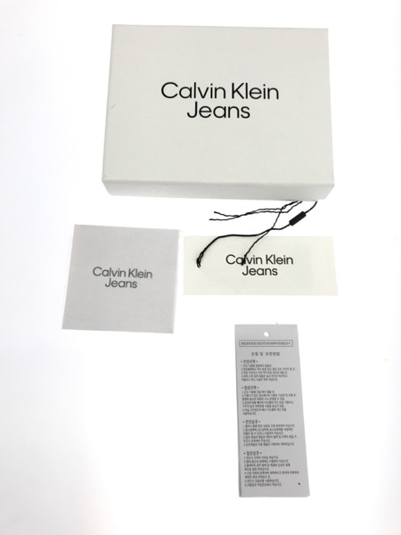 Calvin Klein　三つ折り財布　ブラック