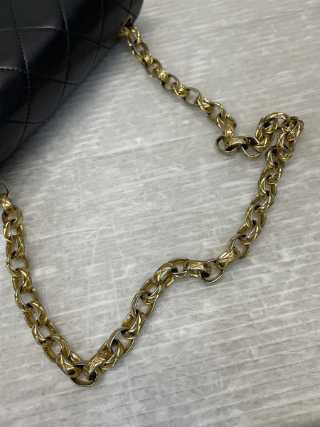CHANEL ミニマトラッセ ラムスキン チェーンショルダーバッグ ブラック