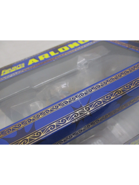 メーカー ワンピース アーロン