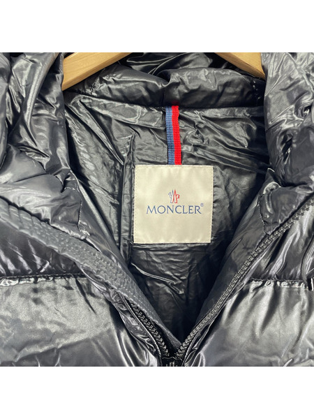 MONCLER ダウンジャケット ECRINS JACKET[値下]