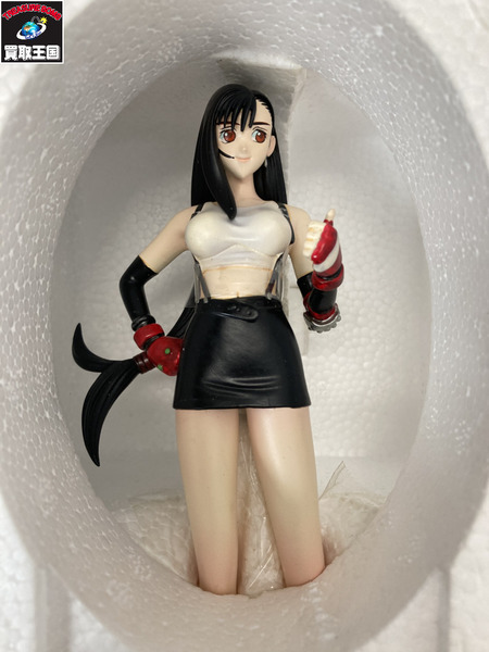 FF7 ティファ・ロックハート Ver.2 1/8 未組み立てキット コトブキヤ Amazon.co.jp: FF7 ティファ ロックハート Ver.2 1 8 キット